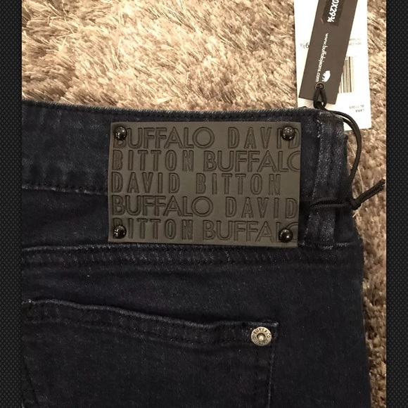 NWT LADIES BLACK BUFFALO DAVID BITTON MID-RISE - Picture 2 of 6